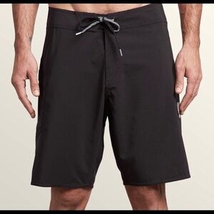 Volcom: Lido Solid Mod BLK